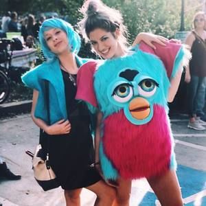 Meet your Posher, Madeline